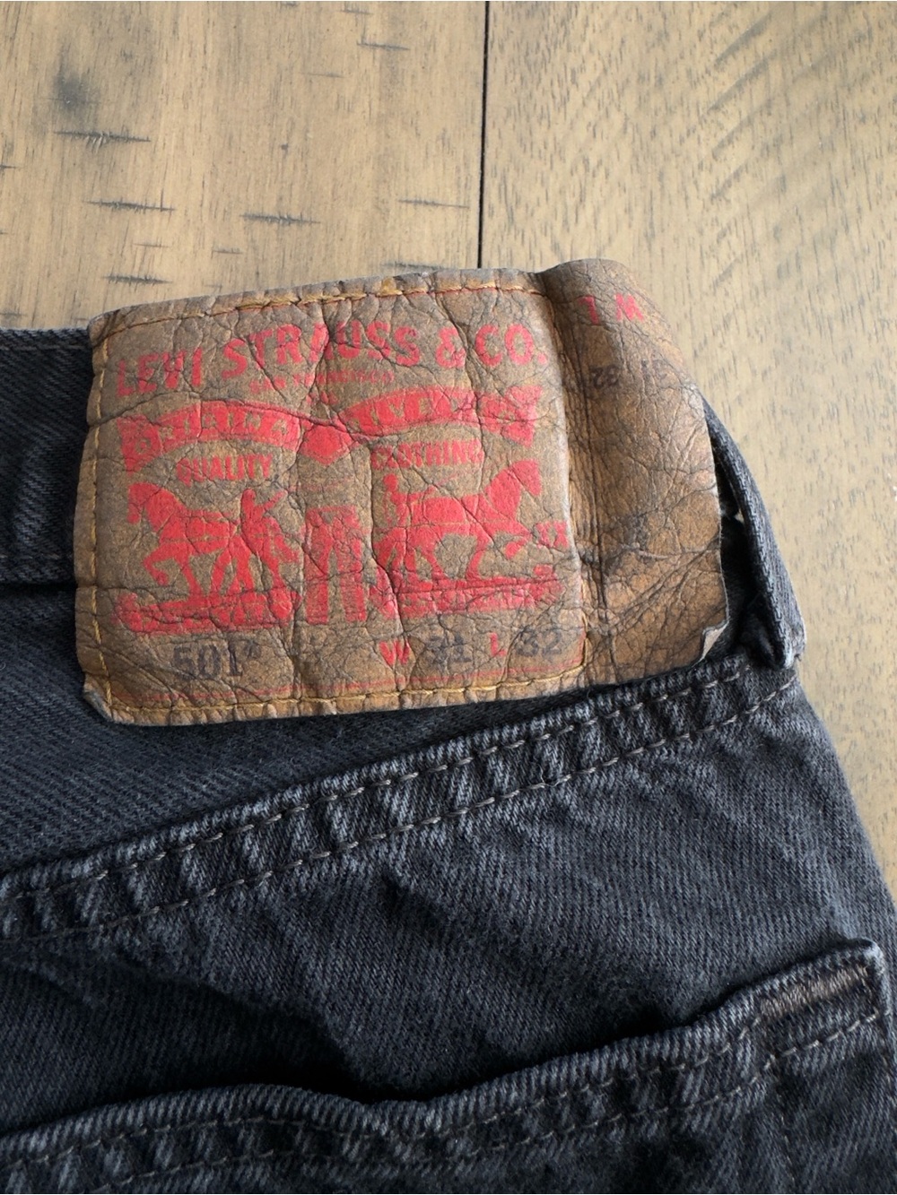 Levi's 501 vintage Straight Men's Jeans in Faded Black - Picture 5 of 10